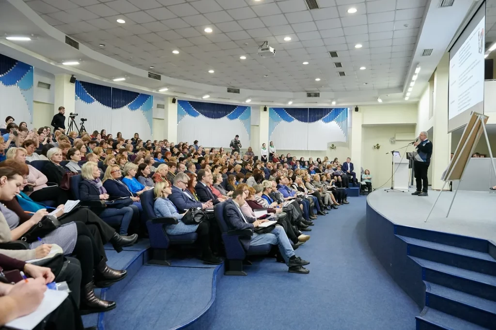 05 декабря 2019 года команда представителей системы образования Курагинского района приняла участие в краевом форуме "PROнаставничество" 7