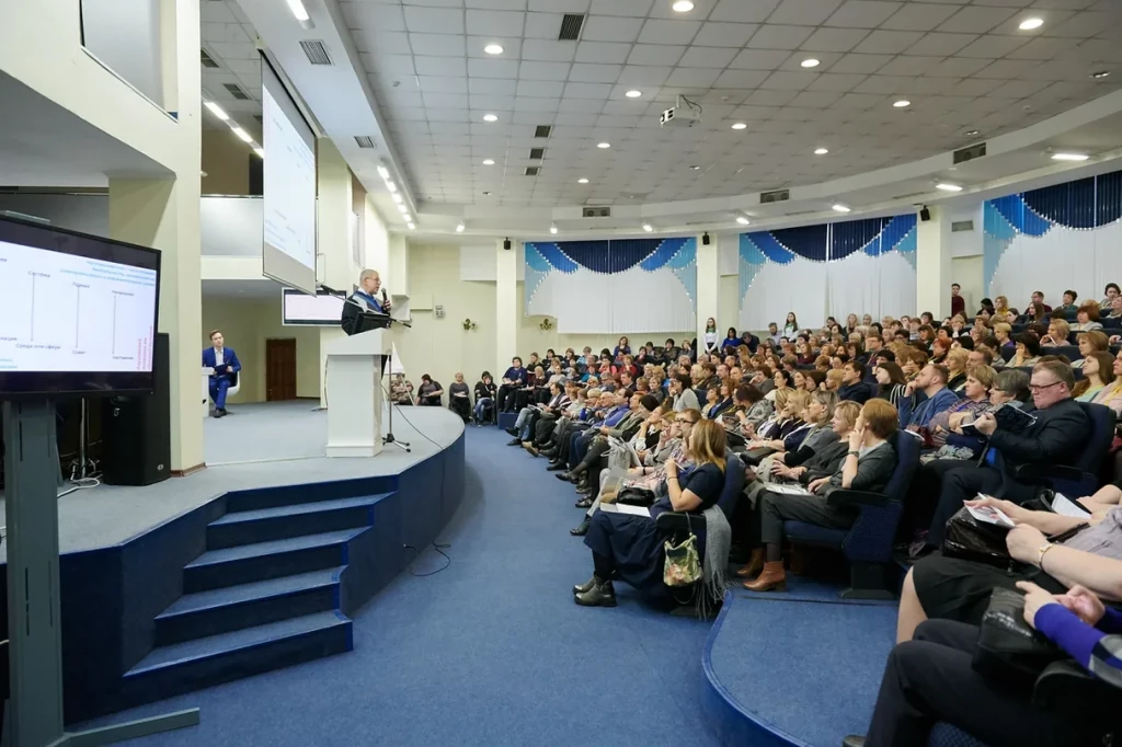 05 декабря 2019 года команда представителей системы образования Курагинского района приняла участие в краевом форуме "PROнаставничество" 9