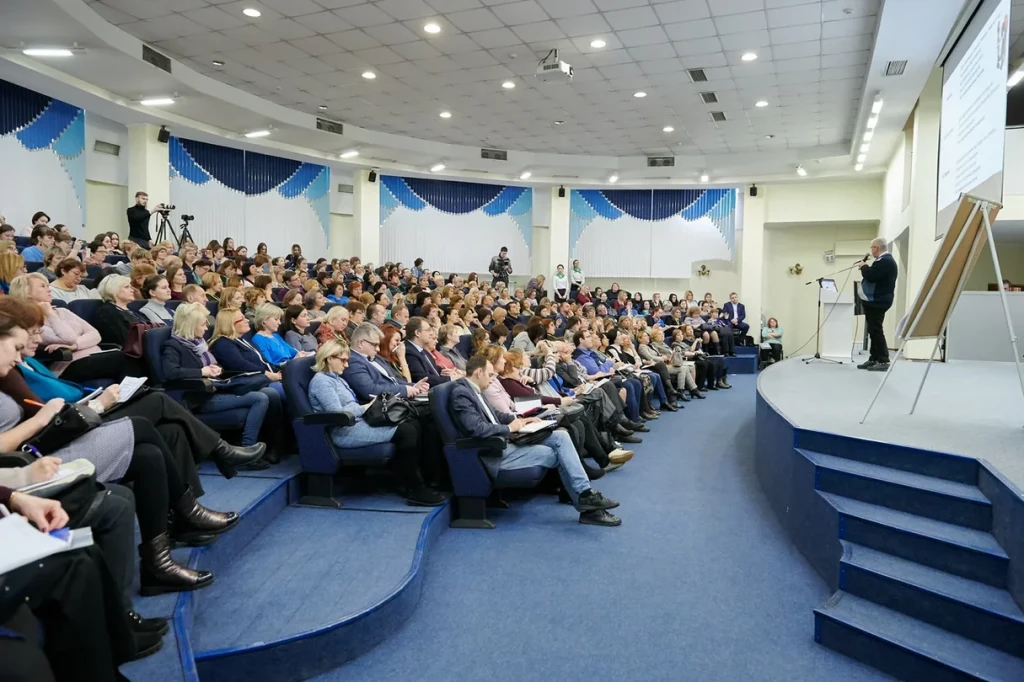 05 декабря 2019 года команда представителей системы образования Курагинского района приняла участие в краевом форуме "PROнаставничество" 6