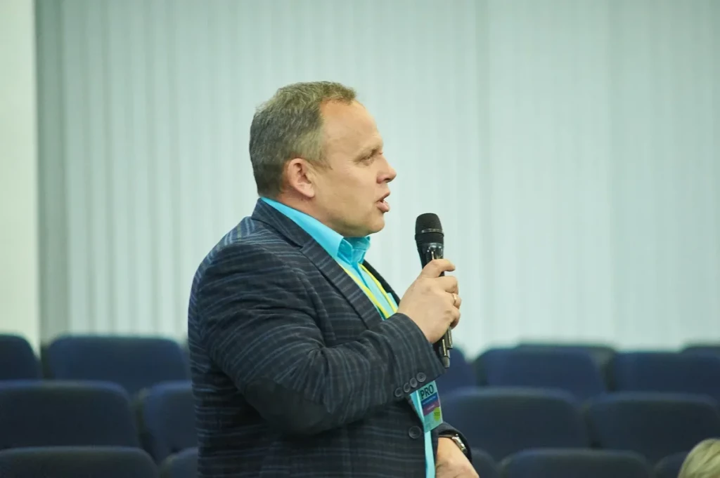 05 декабря 2019 года команда представителей системы образования Курагинского района приняла участие в краевом форуме "PROнаставничество" 15